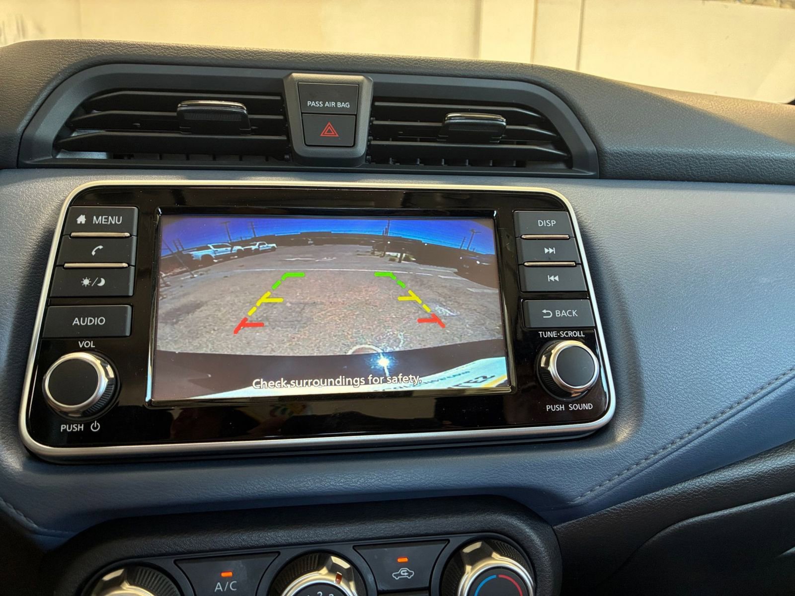 Used 2025 Nissan Versa SV FWD image 22