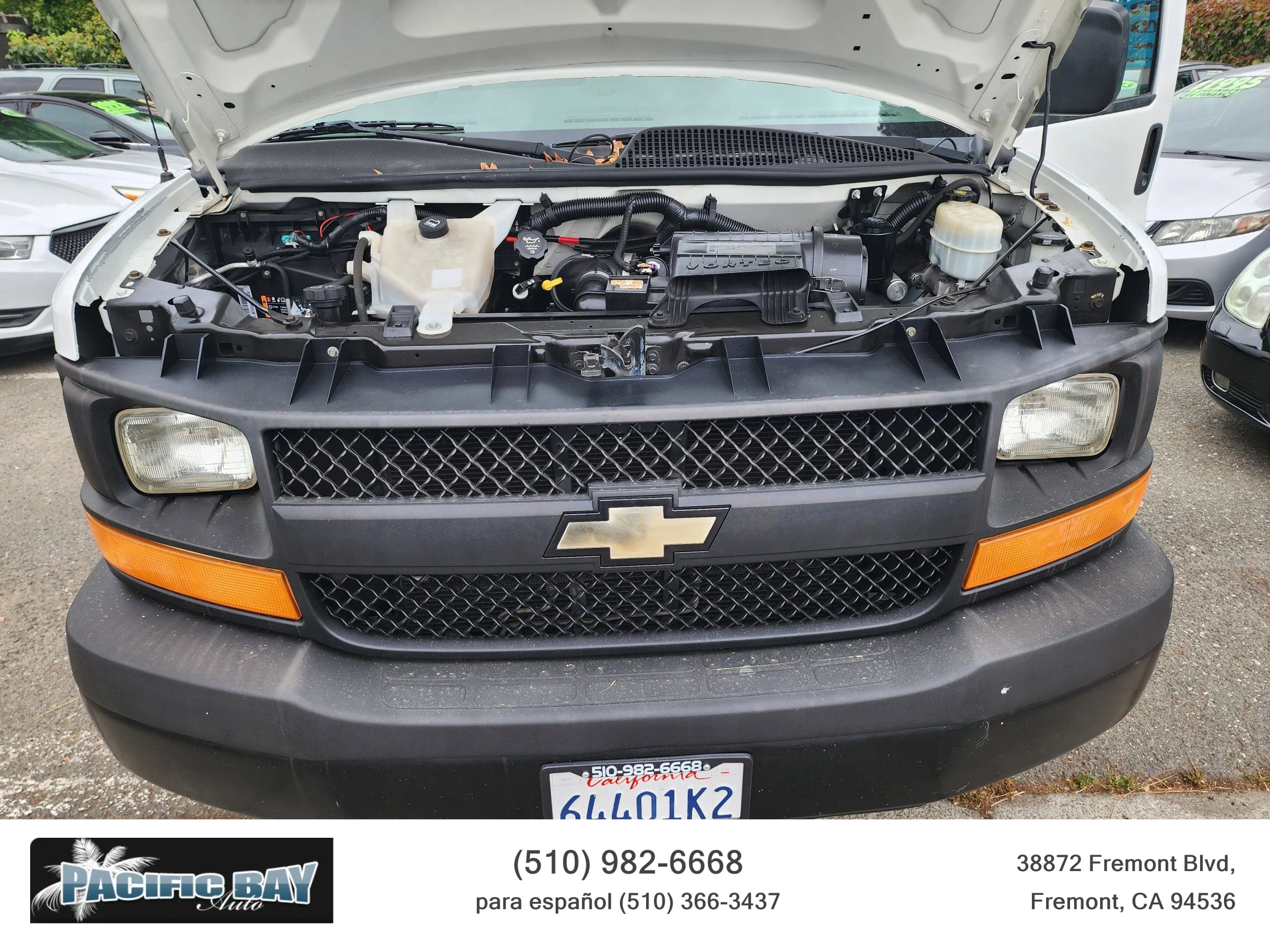 Used 2012 Chevrolet Express 2500 image 10
