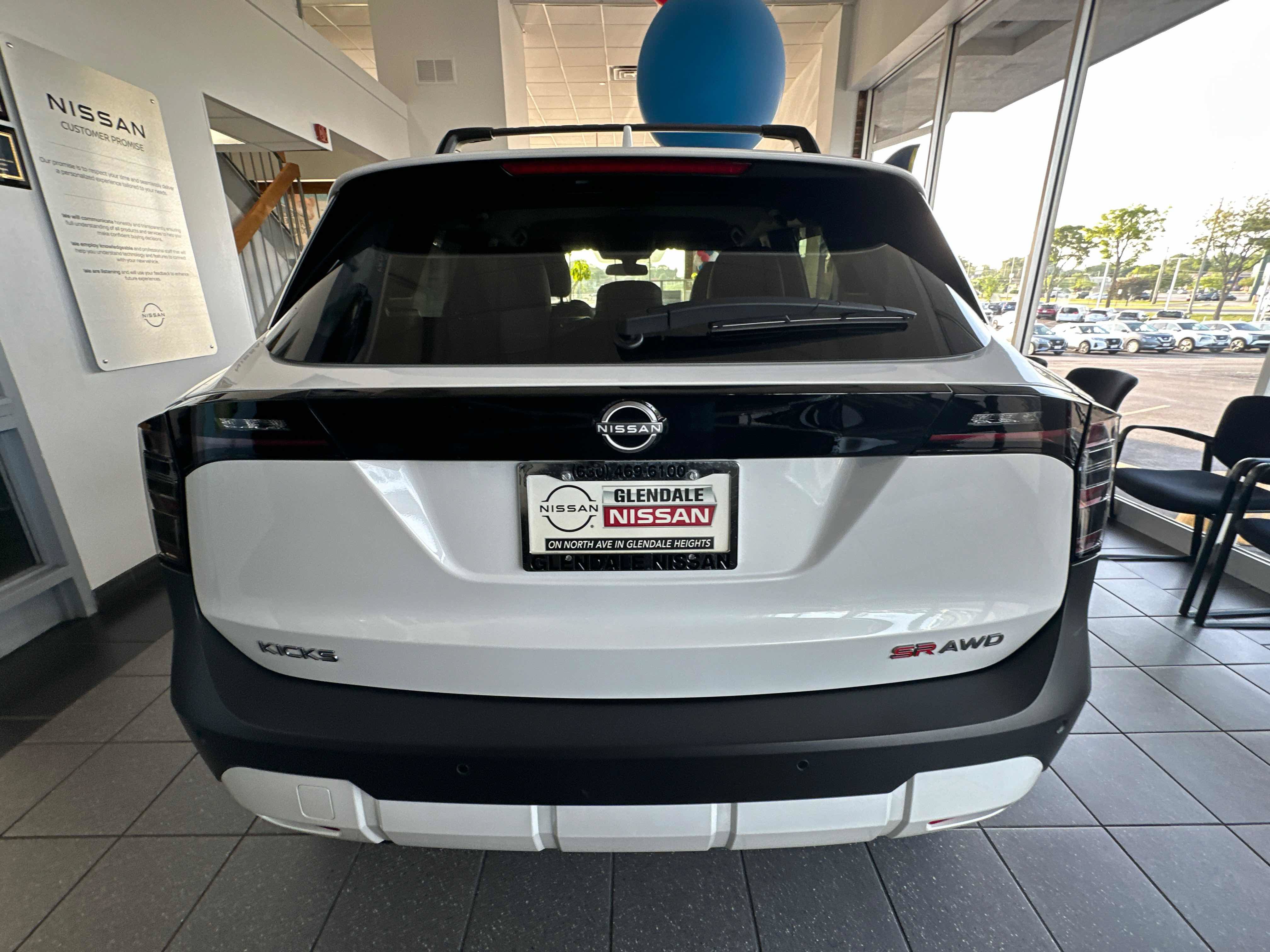 New 2025 Nissan Kicks SR AWD/4WD image 5