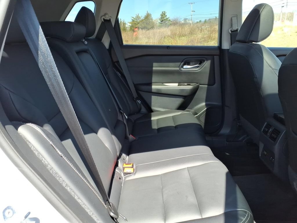 Certified 2023 Nissan Rogue SL w/ SL Premium Package AWD/4WD image 11