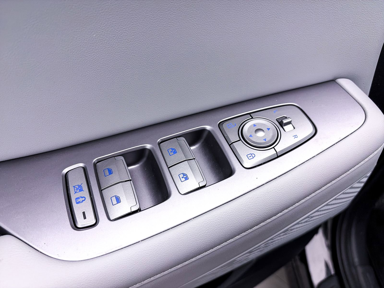 Used 2024 Hyundai Palisade SEL image 18