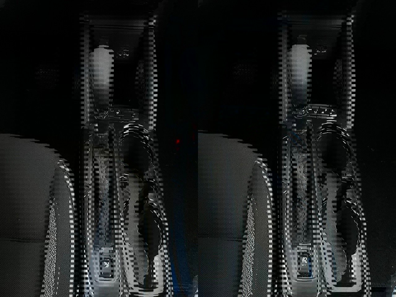 Used 2025 Chevrolet TrailBlazer LT image 21