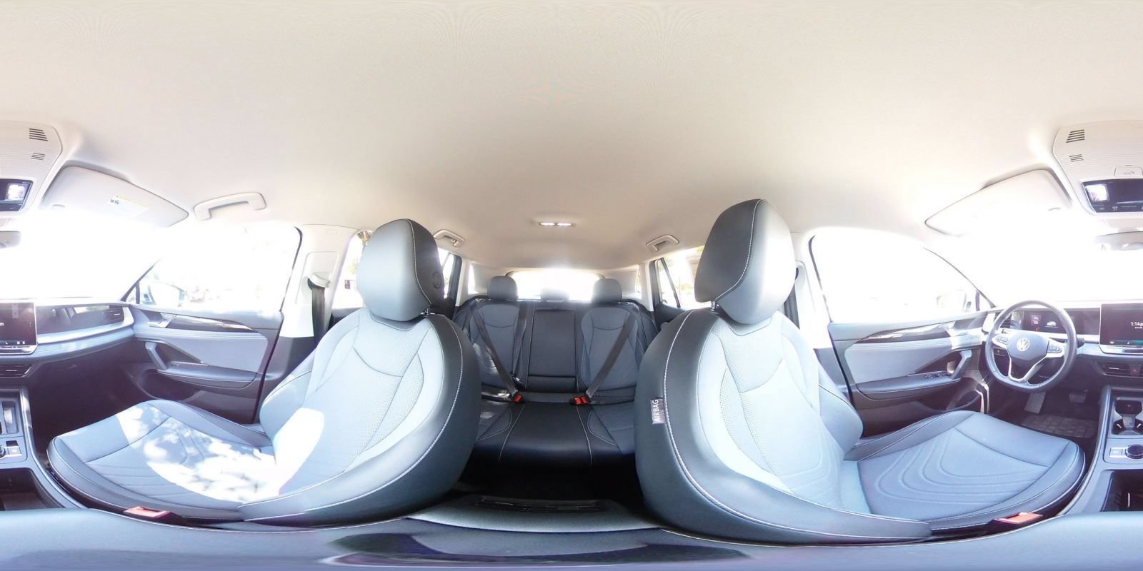 Used 2026 Volkswagen Tiguan SE AWD/4WD image 44