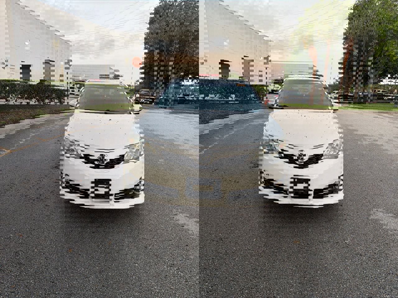 Used 2014 Toyota Camry SE image 8