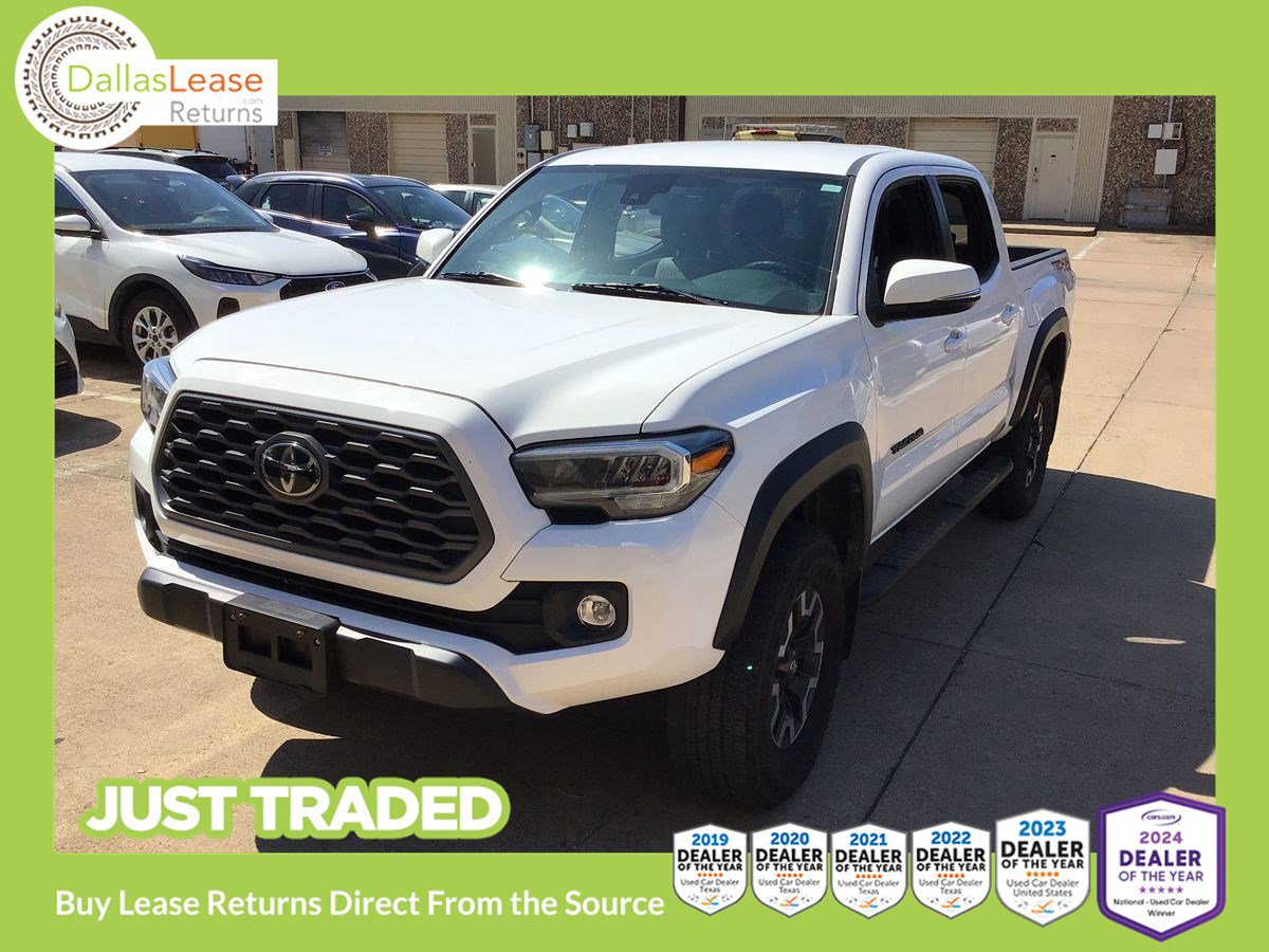 Used 2022 Toyota Tacoma TRD Off-Road AWD/4WD image 1