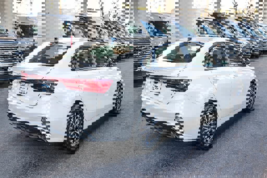 Used 2023 Kia Forte LXS w/ LXS Technology Package image 6