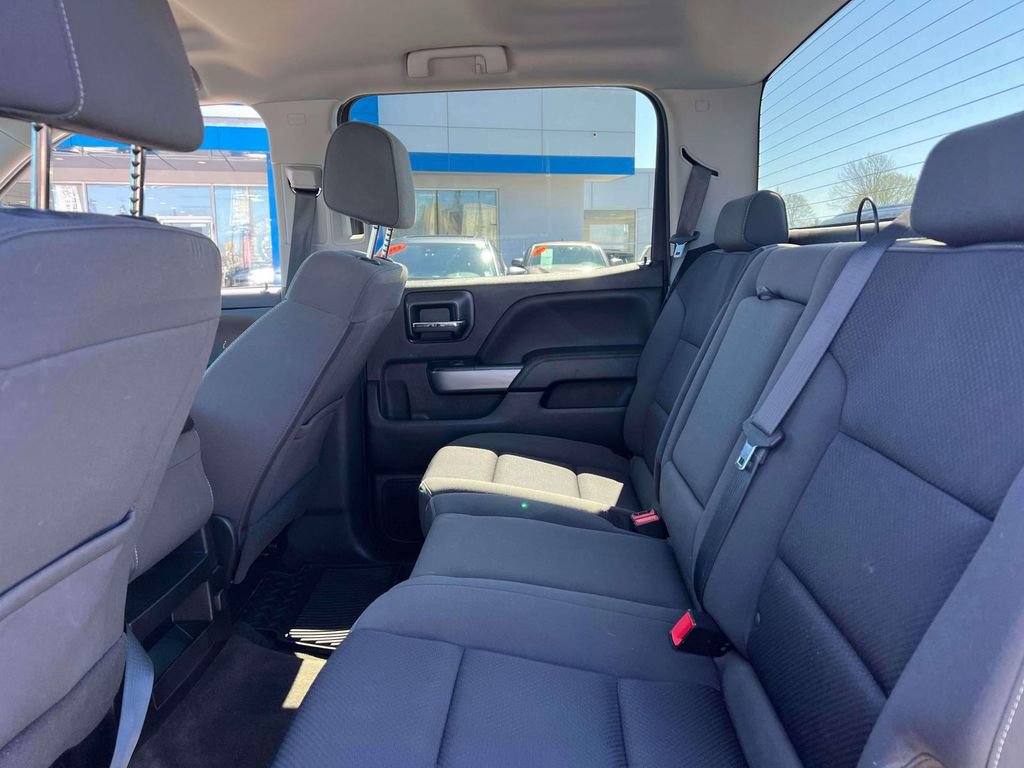 Used 2018 Chevrolet Silverado 1500 LT w/ All Star Edition AWD/4WD image 14