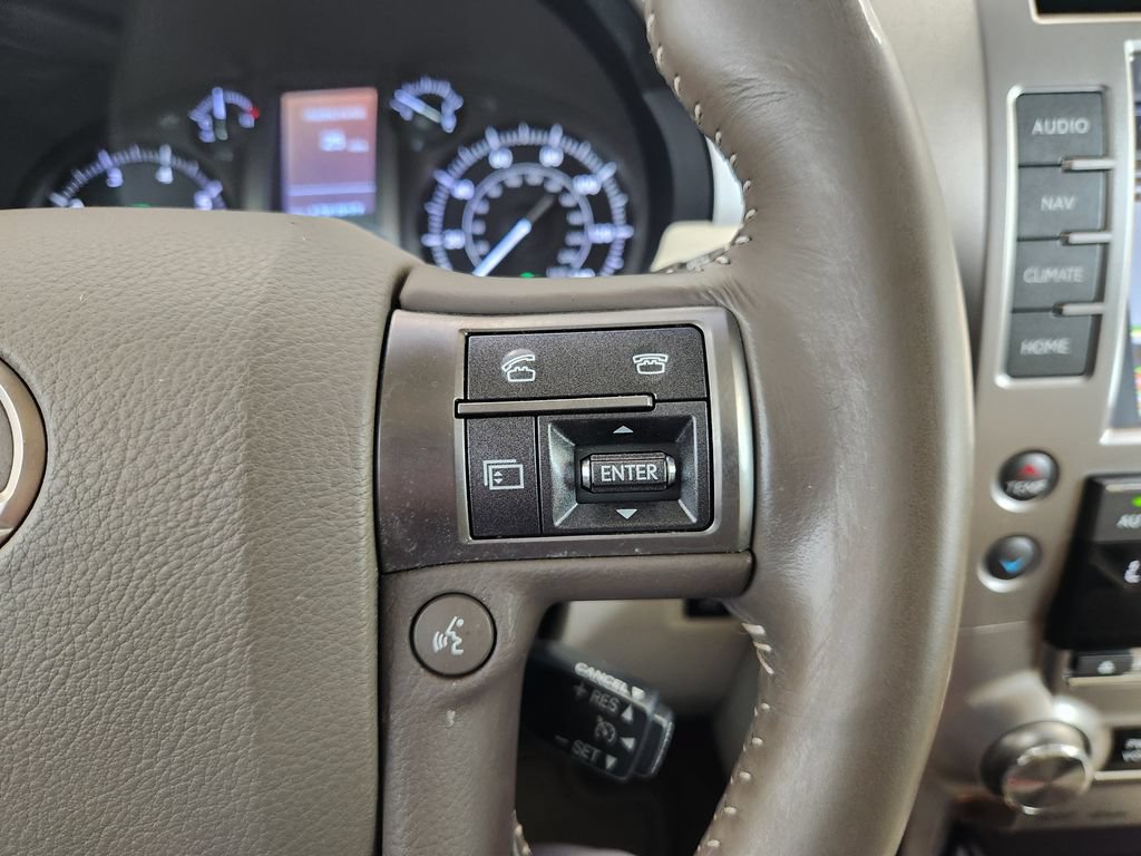 Used 2016 Lexus GX 460 w/ Premium Package AWD/4WD image 30