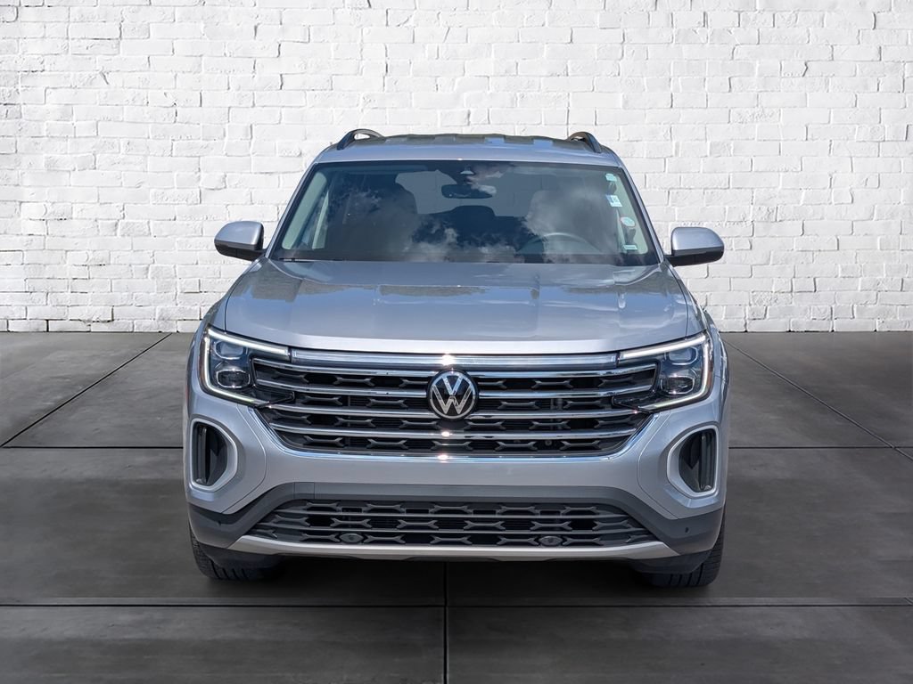 Used 2026 Volkswagen Atlas SE AWD/4WD image 3