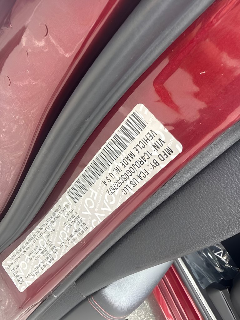 Used 2025 Dodge Durango GT AWD/4WD image 34