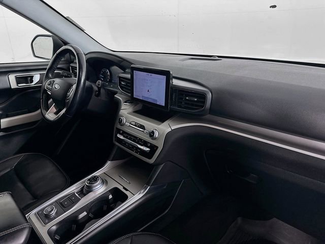 Used 2021 Ford Explorer XLT w/ Equipment Group 202A image 33