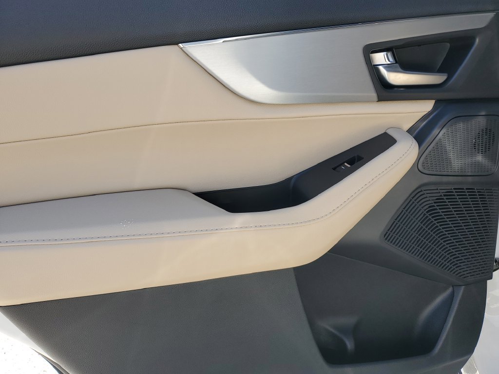 New 2026 Acura MDX SH-AWD image 16