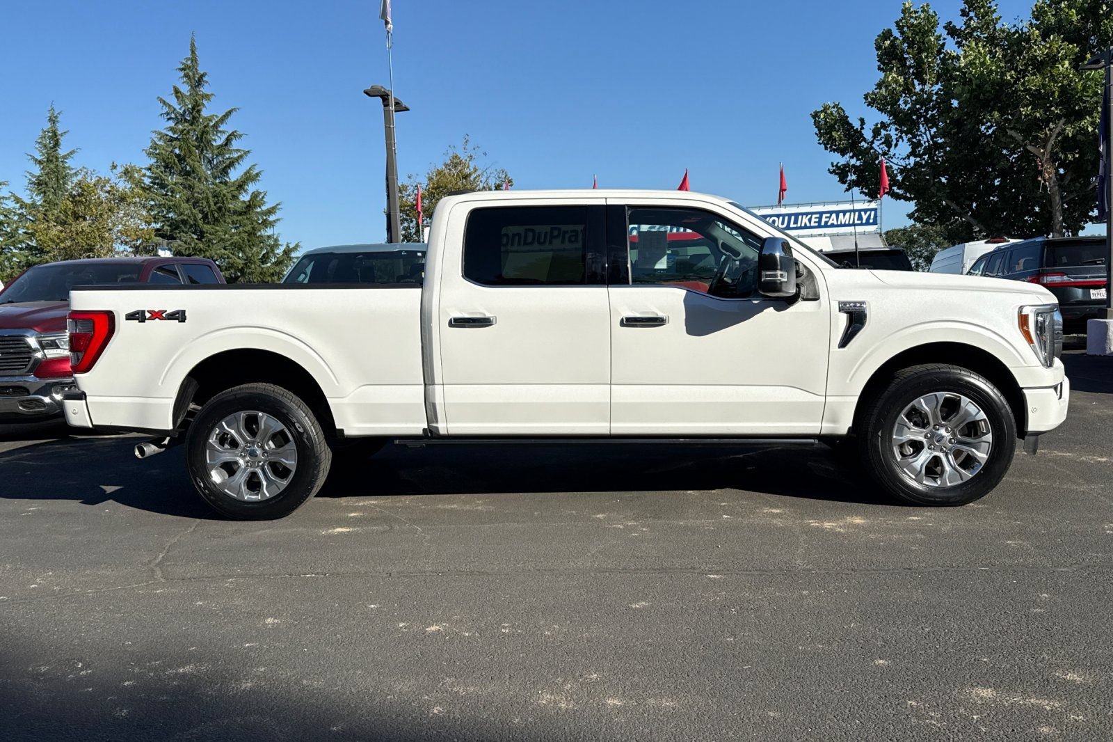 Certified 2022 Ford F150 Platinum w/ Equipment Group 701A High AWD/4WD image 3