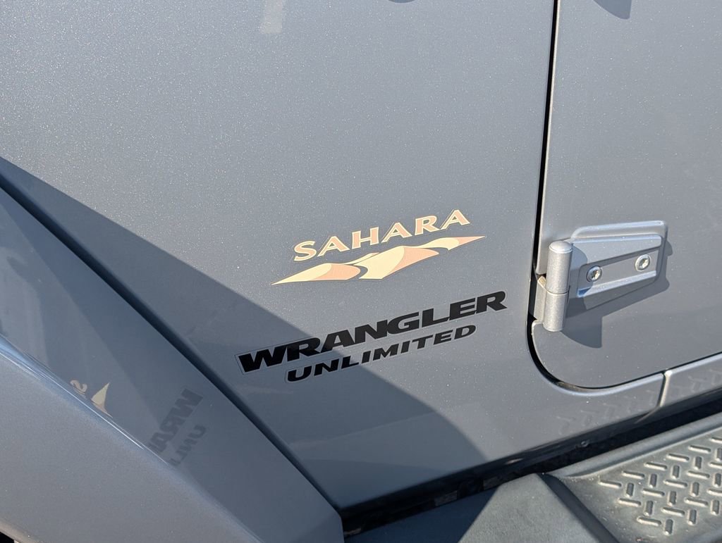 Used 2014 Jeep Wrangler Unlimited Sahara w/ Connectivity Group image 21