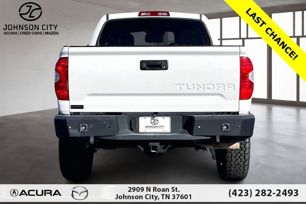 Used 2018 Toyota Tundra SR5 w/ TRD Off Road Package image 4