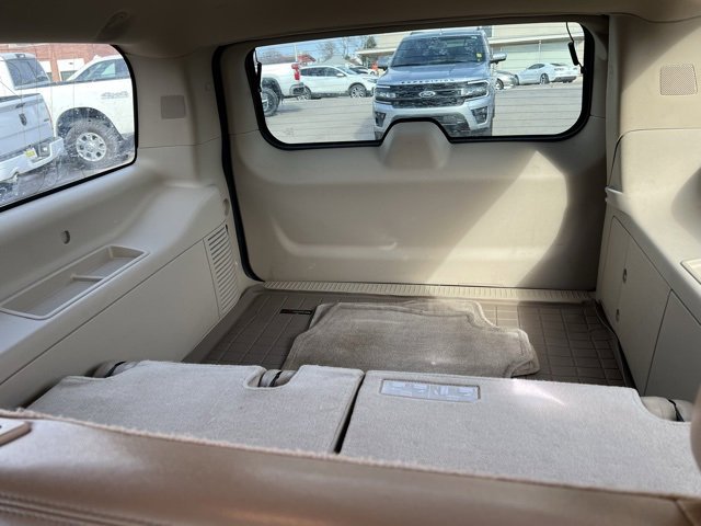 Used 2012 Chevrolet Suburban LT w/ Luxury Package image 30