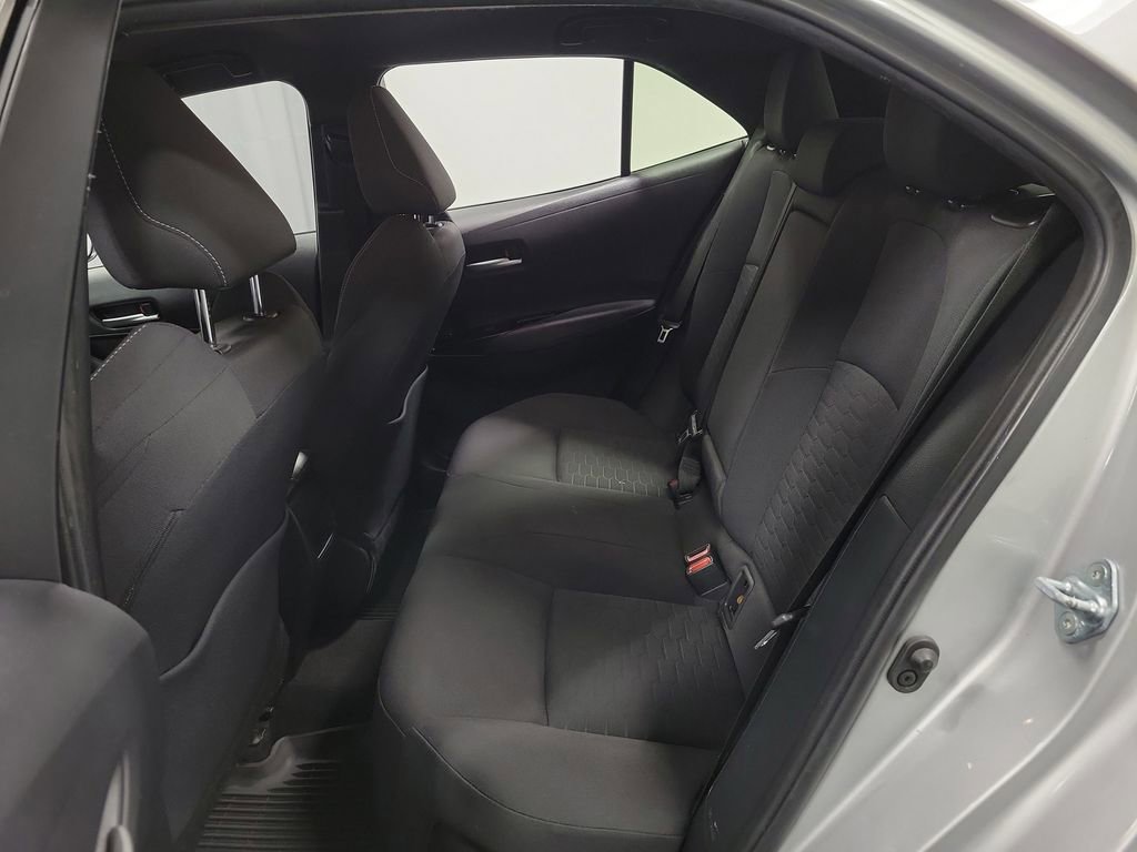 Used 2022 Toyota Corolla SE w/ SE Preferred Package FWD image 23