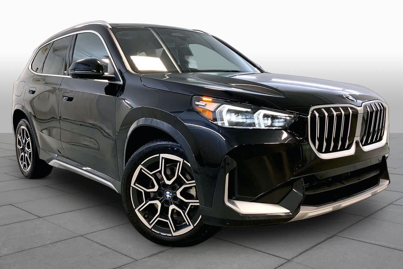 Used 2026 BMW X1 xDrive28i AWD/4WD image 2