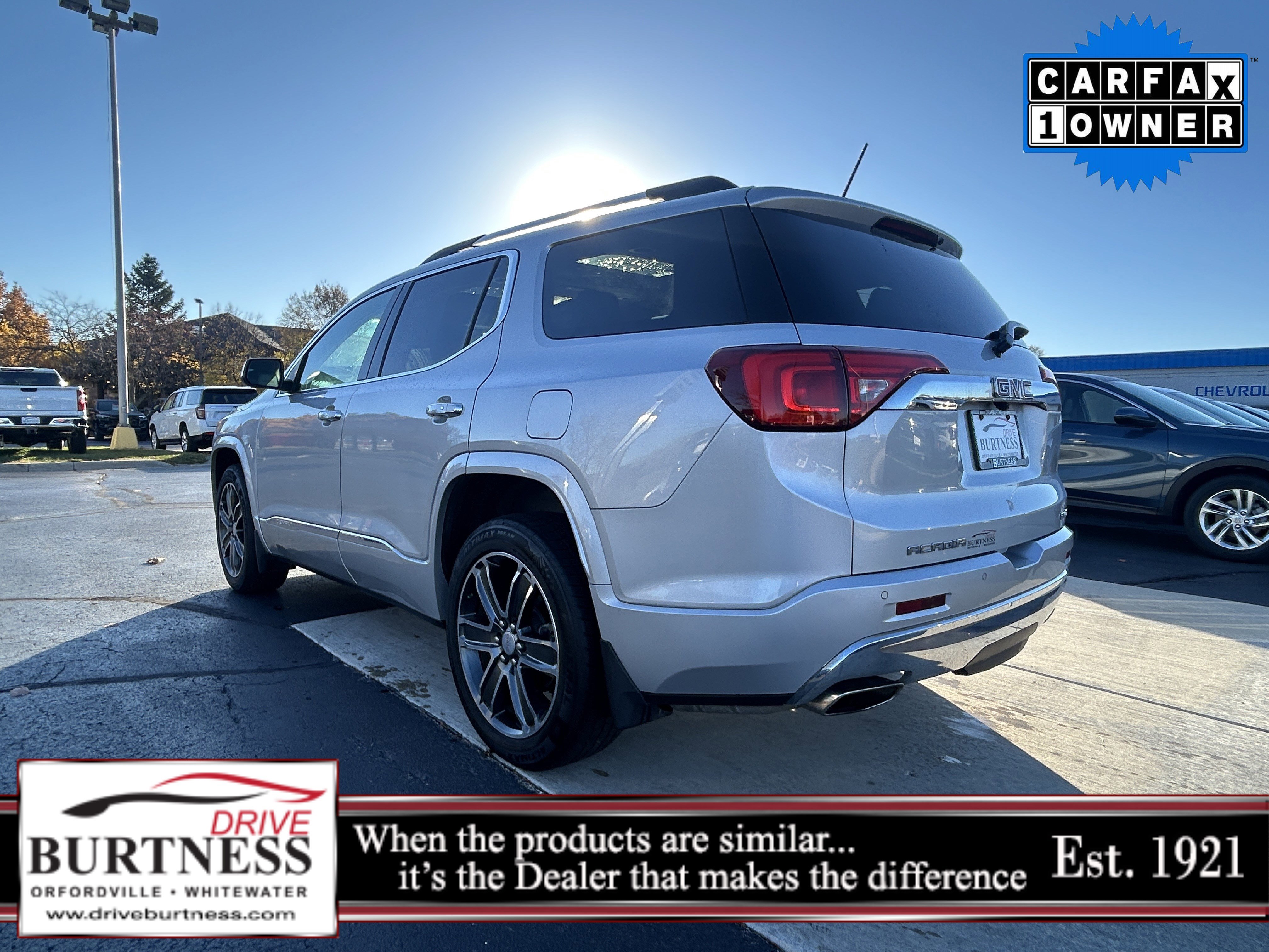 Used 2018 GMC Acadia Denali w/ Technology Package image 9