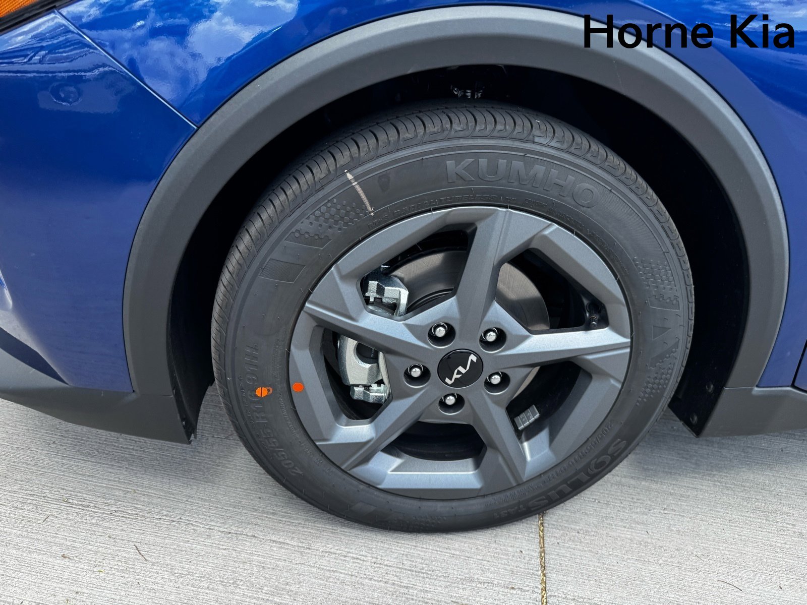 New 2025 Kia K4 LXS image 8