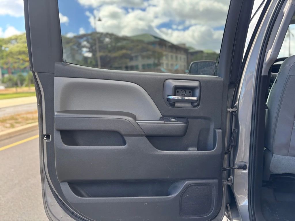 Used 2017 GMC Sierra 1500 2WD Crew Cab w/ Sierra Convenience Package image 15