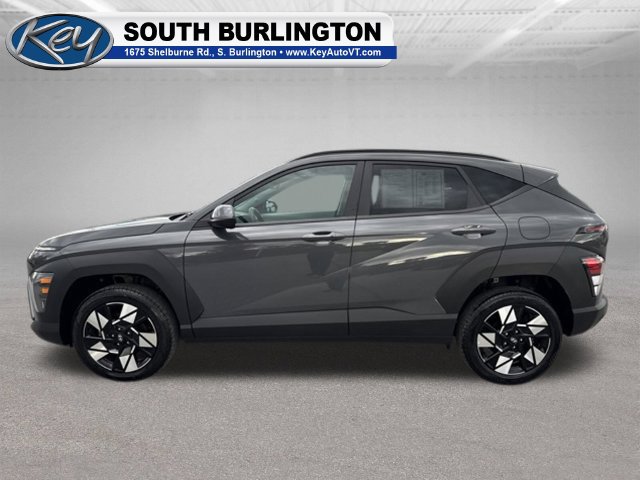 Used 2025 Hyundai Kona SEL AWD/4WD image 3