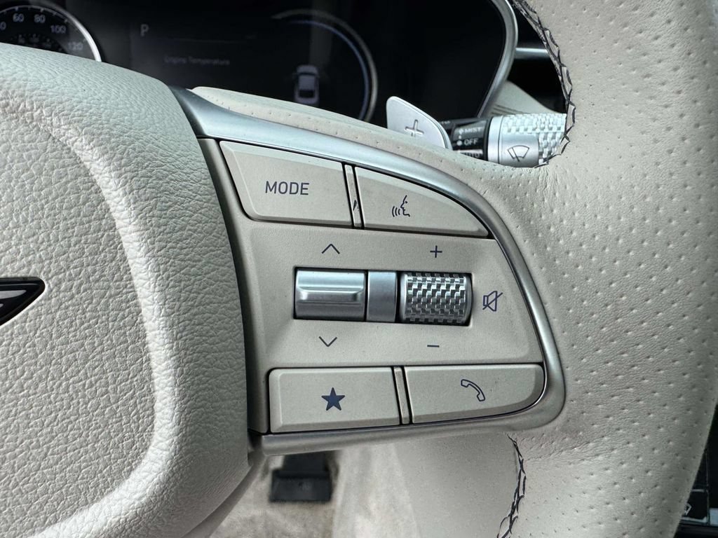 Certified 2026 Genesis G70 2.5T Prestige AWD/4WD image 23