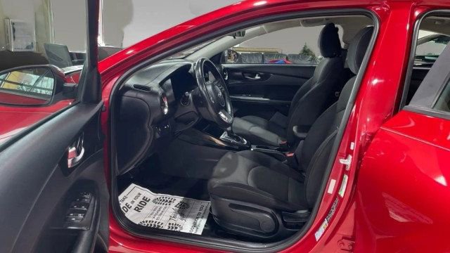 Used 2019 Kia Forte S FWD image 9