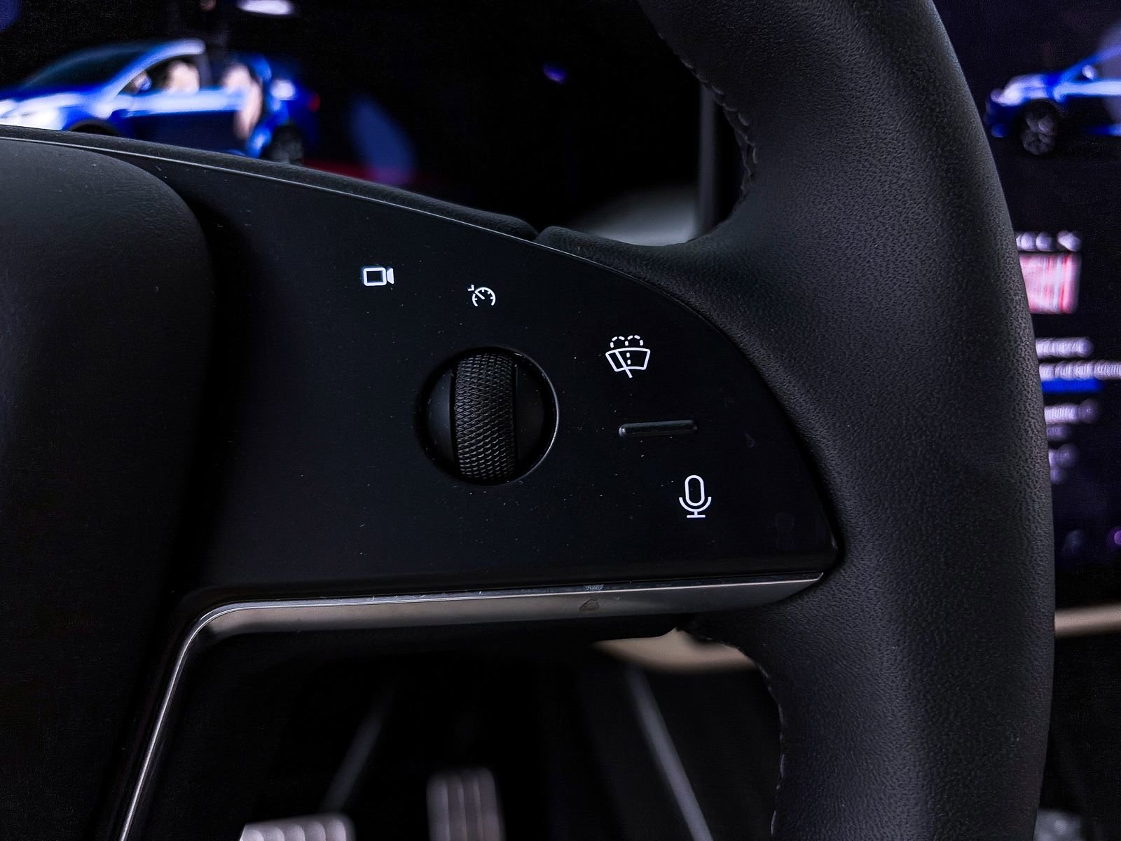 Used 2023 Tesla Model X Plaid image 28