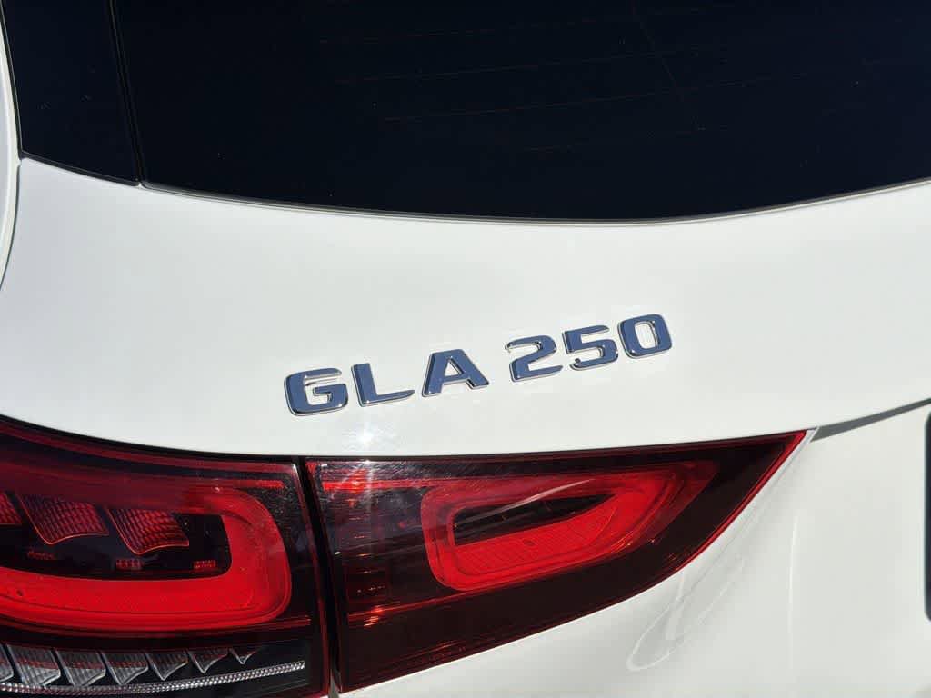 Used 2021 Mercedes-Benz GLA 250 image 31