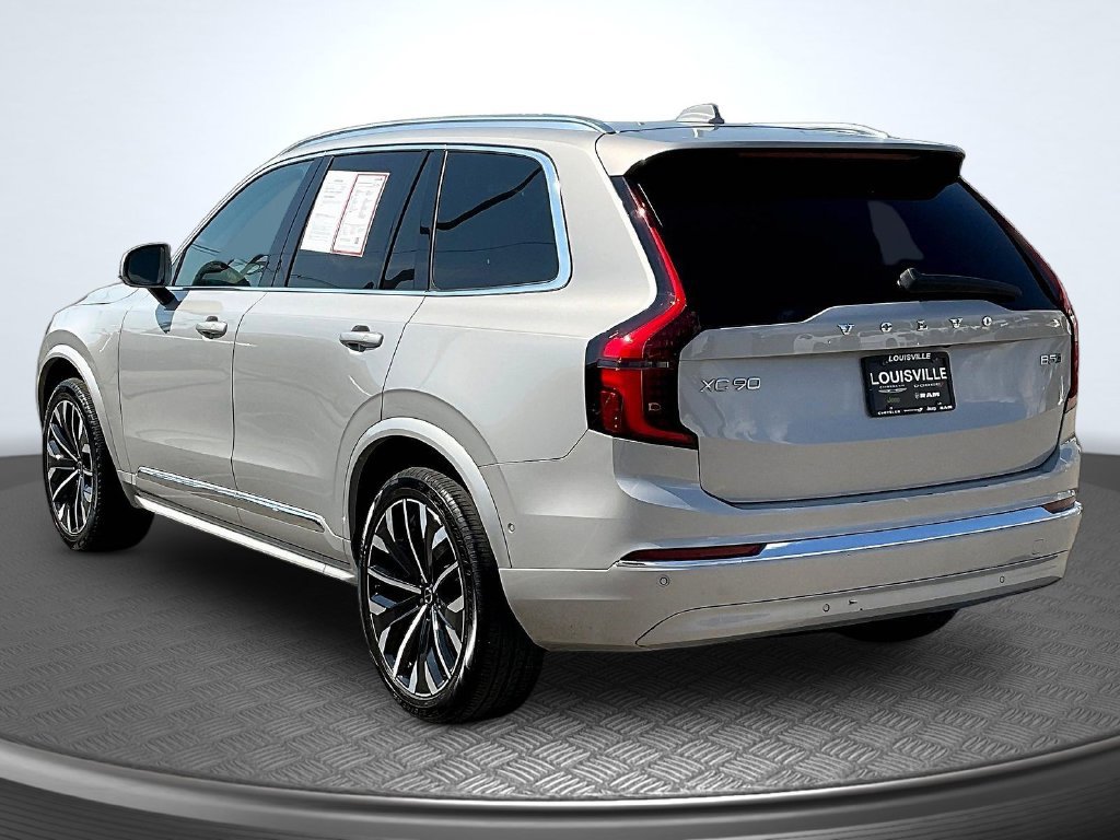 Used 2025 Volvo XC90 B5 Plus AWD/4WD image 5
