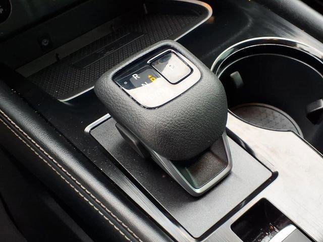 Used 2023 Nissan Rogue Platinum w/ Platinum Premium Package image 11