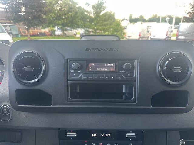 New 2025 Mercedes-Benz Sprinter 4500 image 19