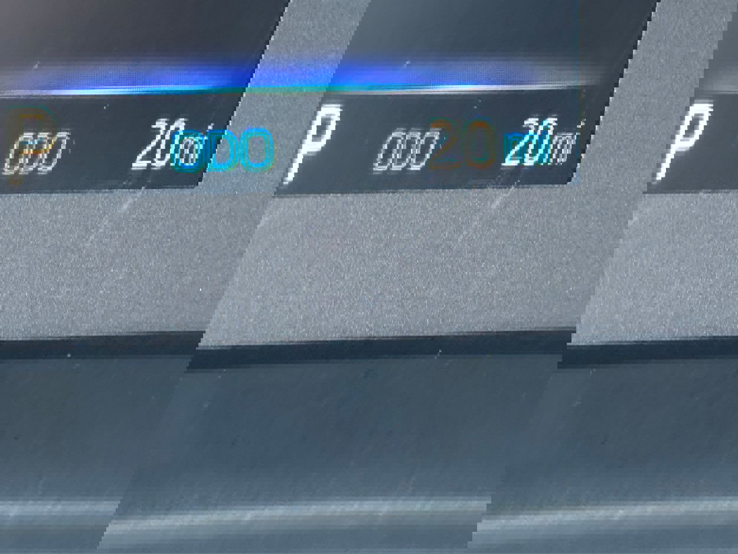 Used 2025 Toyota Corolla Cross AWD Hybrid image 21