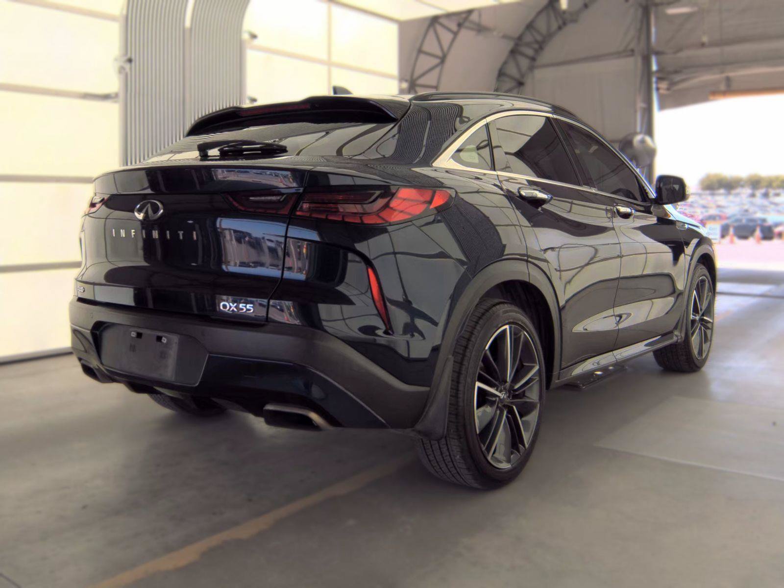 Used 2023 INFINITI QX55 Luxe w/ Cargo Package AWD/4WD image 5