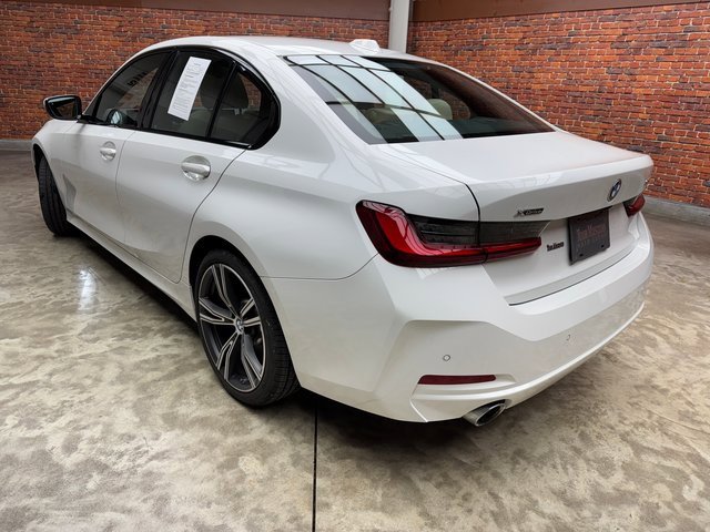 Certified 2023 BMW 330i xDrive 330i xDrive w/ Driving Assistance Package image 3