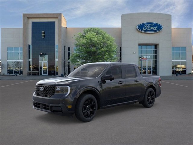 New 2025 Ford Maverick Lariat w/ Black Appearance Package