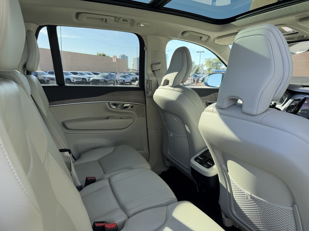 Used 2023 Volvo XC90 B6 Plus w/ Protection Package Premier AWD/4WD image 40