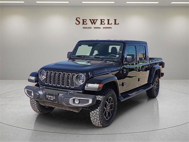 New 2026 Jeep Gladiator Sport