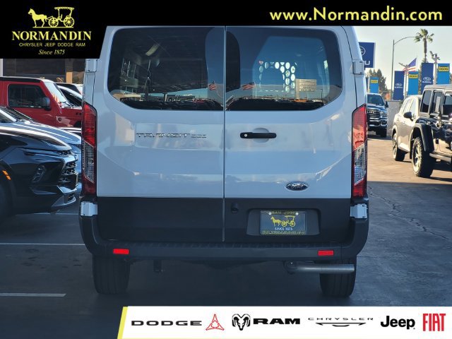 Used 2025 Ford Transit 250 Low Roof w/ Exterior Upgrade Package RWD image 4