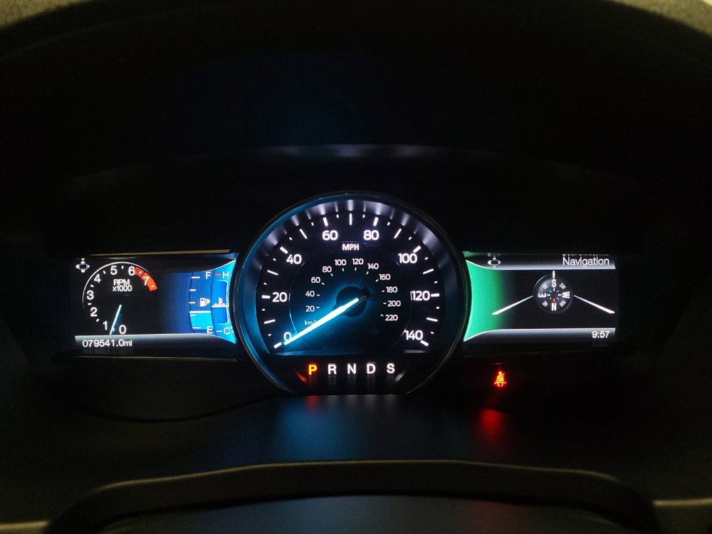 Used 2017 Ford Explorer XLT w/ Equipment Group 202A image 23