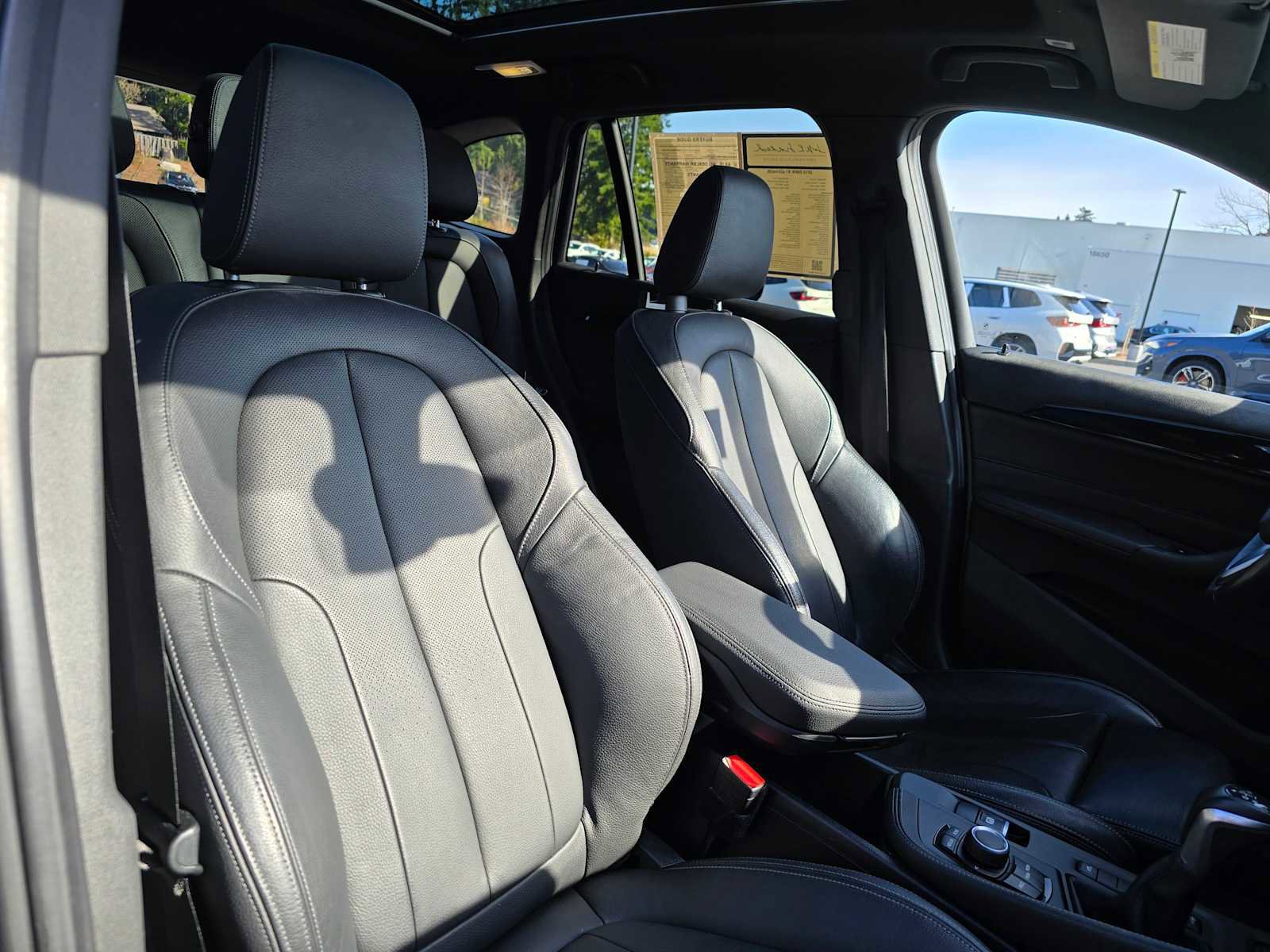 Used 2018 BMW X1 xDrive28i image 11