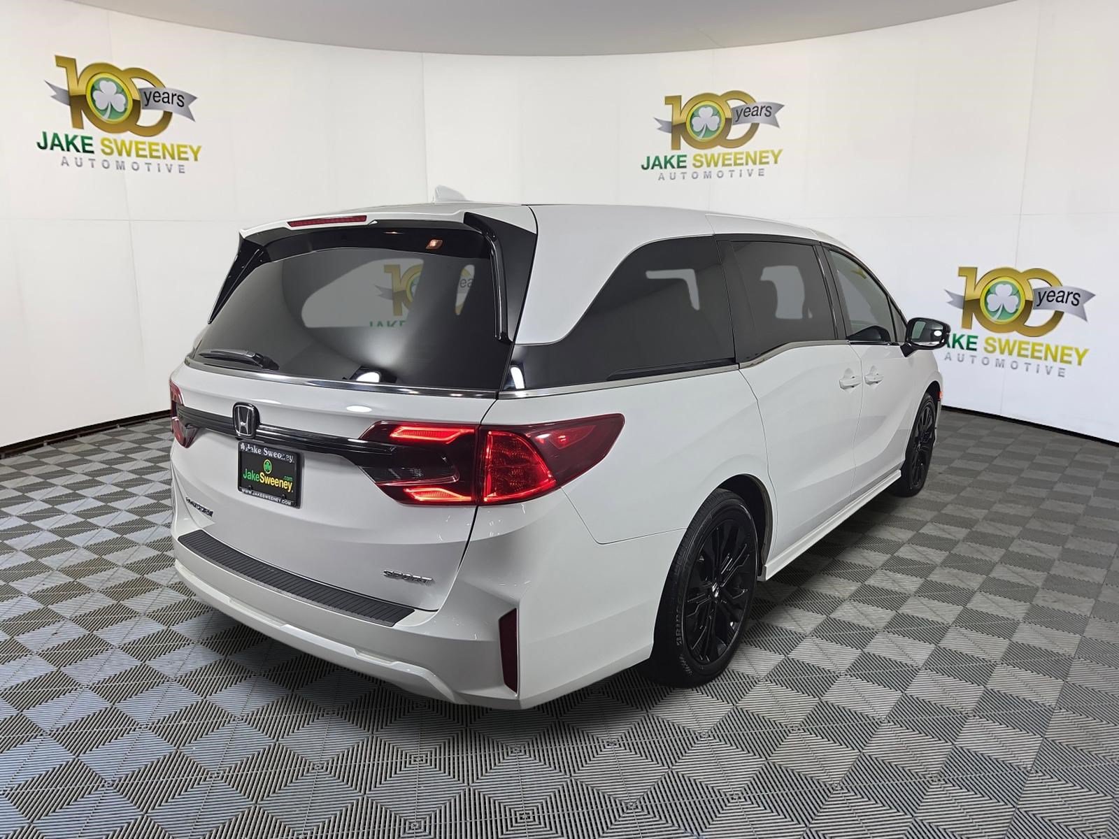 Used 2025 Honda Odyssey Sport-L image 9