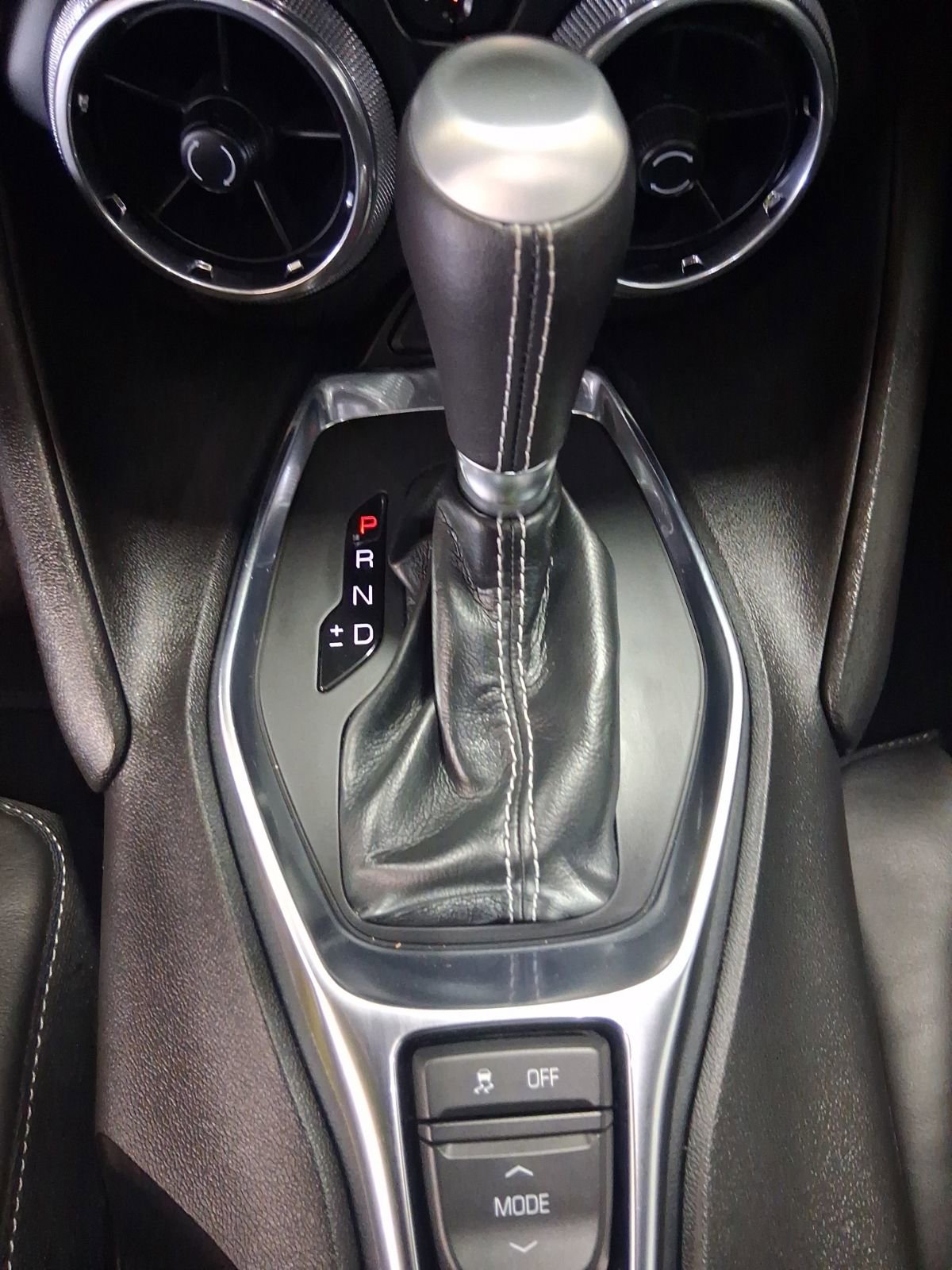 Used 2024 Chevrolet Camaro LT w/ RS Package image 25