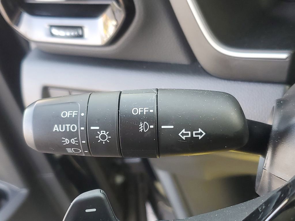 Used 2025 Honda Pilot Touring image 16