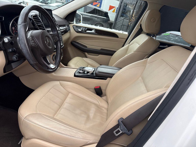 Used 2017 Mercedes-Benz GLS 450 4MATIC image 17
