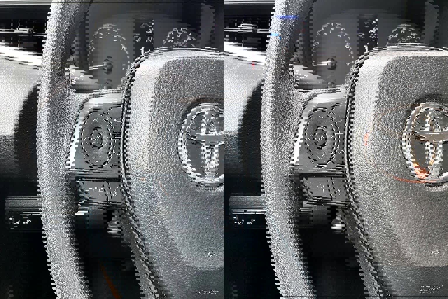 Used 2024 Toyota Corolla LE image 22