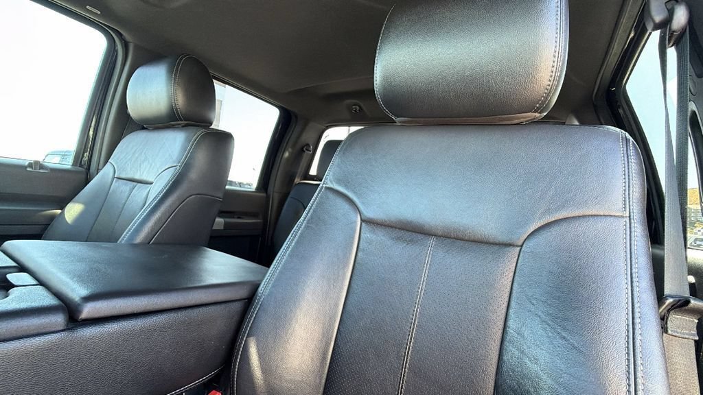Used 2016 Ford F250 Lariat w/ Lariat Interior Package AWD/4WD image 11
