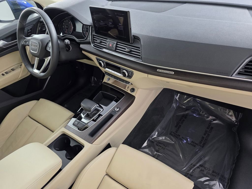 Used 2024 Audi Q5 2.0T Premium image 32