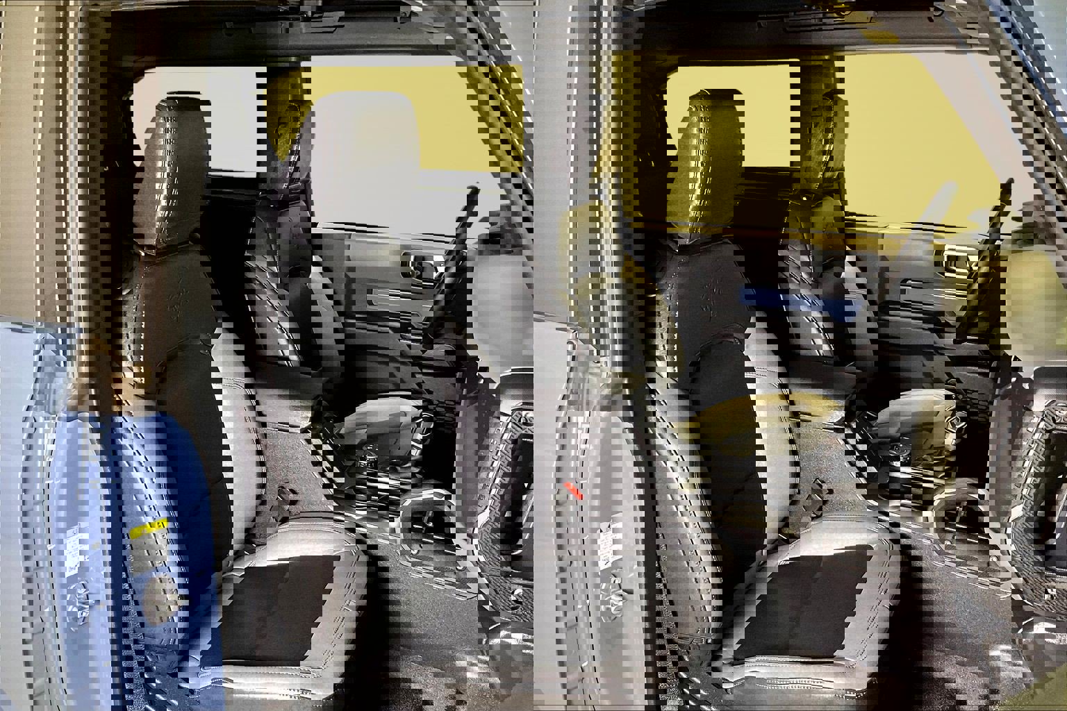 Used 2024 Ford Bronco Big Bend image 28